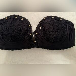 Vintage 1990 Frederick’s of Hollywood Black Lace Rhinestone Strapless Bra 36B